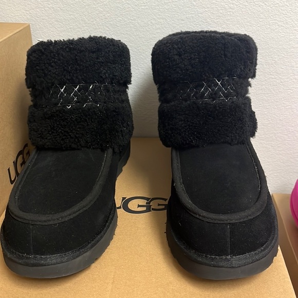 UGG BRAID MINI - Picture 2 of 6